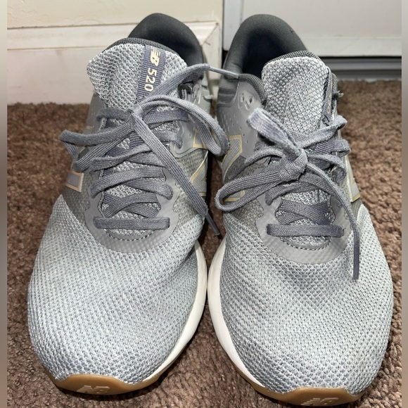 New Balance Other - New Balance Mens 520 V7 Running Shoes 8.5 4E Extra Wide M520MG7 Gray Sneakers